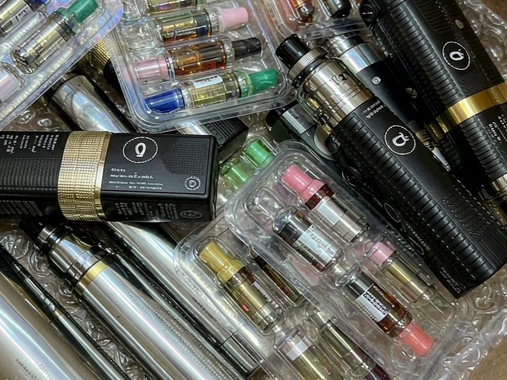 Comparison of Lima Vapowanie Suppliers — bulk case