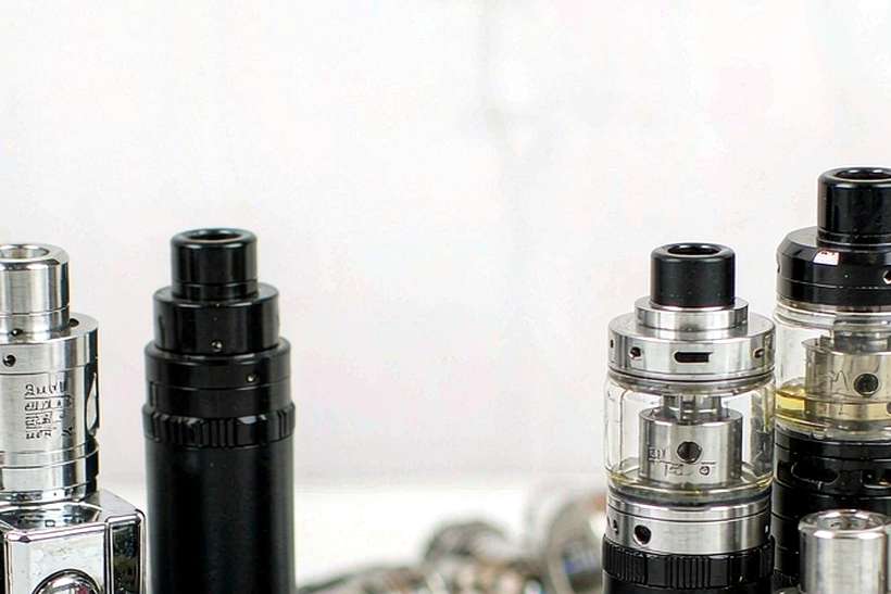 Comparison of Vapowanie accessories Suppliers — bulk case