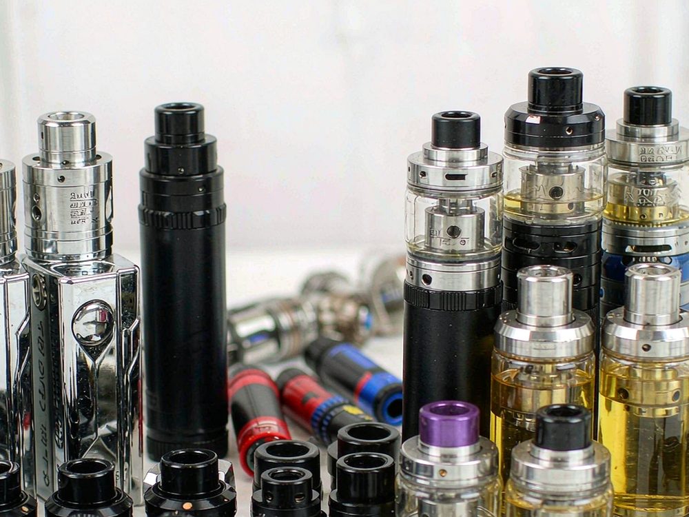 Comparison of Vapowanie hardware Suppliers — with fast shipping