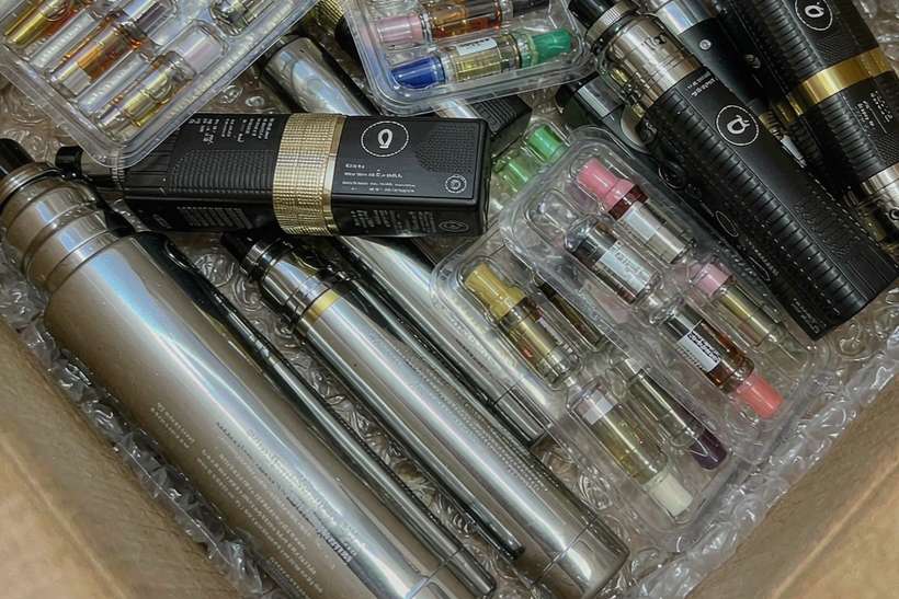 FAQ on Vapowanie disposables — container load