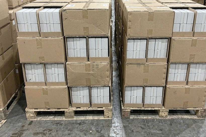 How to Store Vapowanie kits — container load