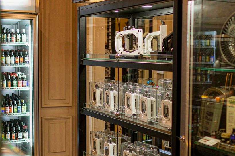 Launch Plan for Vapowanie accessories — ODM ready