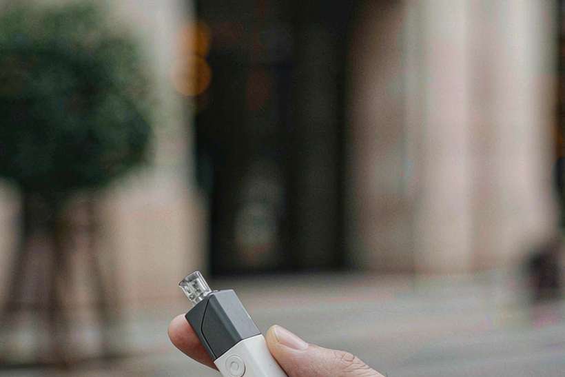 Launch Plan for Vapowanie e-liquid — Asia Pacific