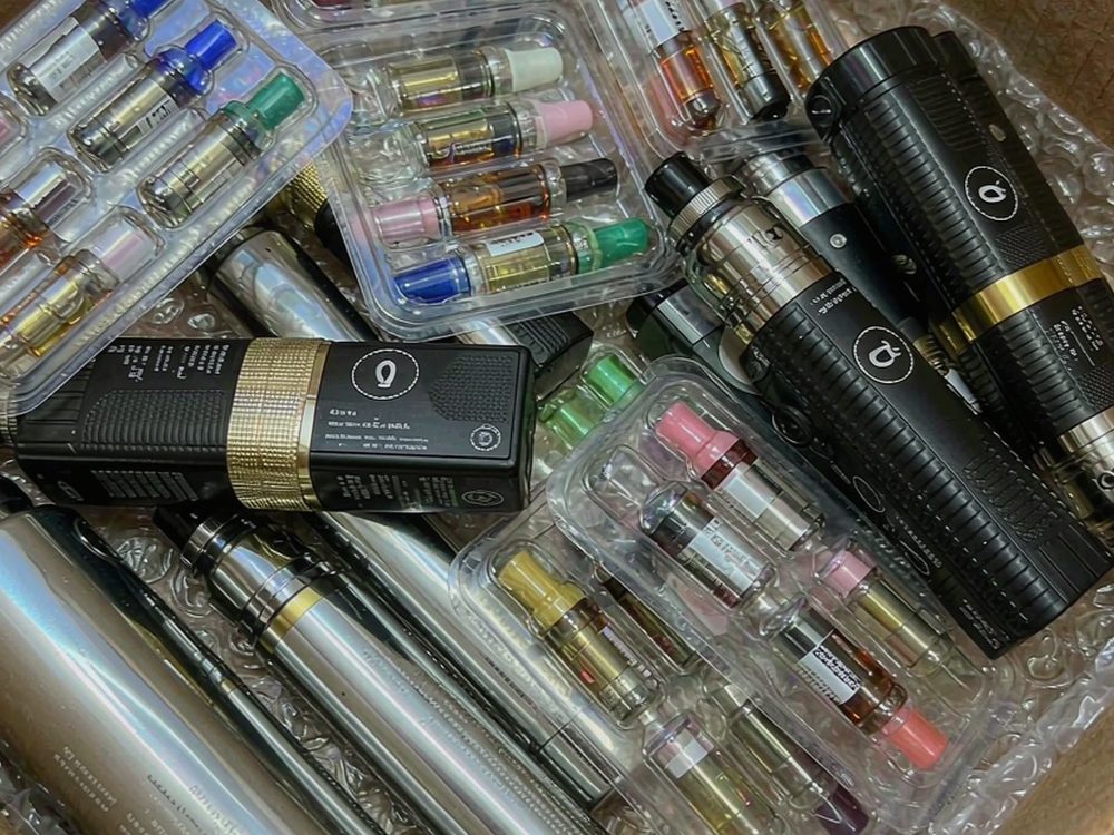Launch Plan for Vapowanie products in Lima — wholesale only