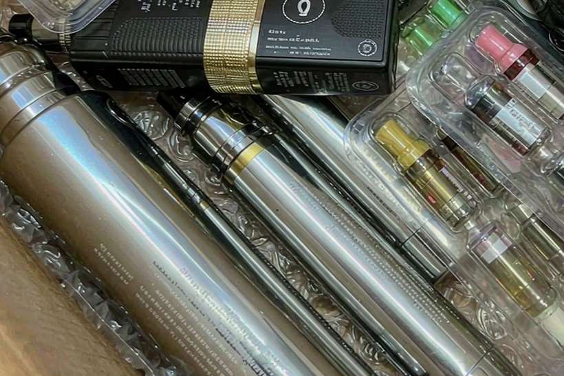 Market Overview of Vapowanie hardware — bulk case