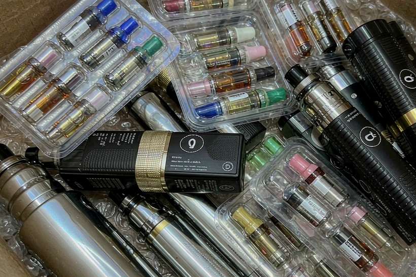 OEM and ODM Options for Vapowanie disposables — OEM available