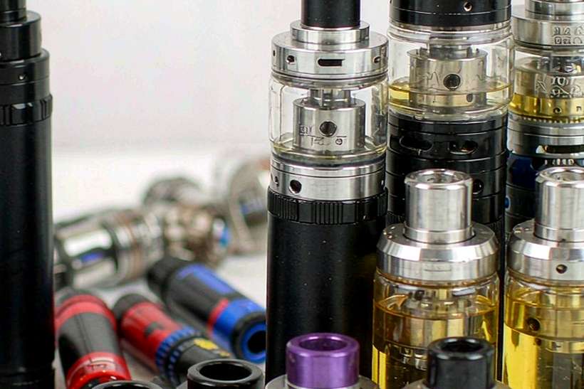 OEM and ODM Options for Vapowanie e-liquid — Middle East