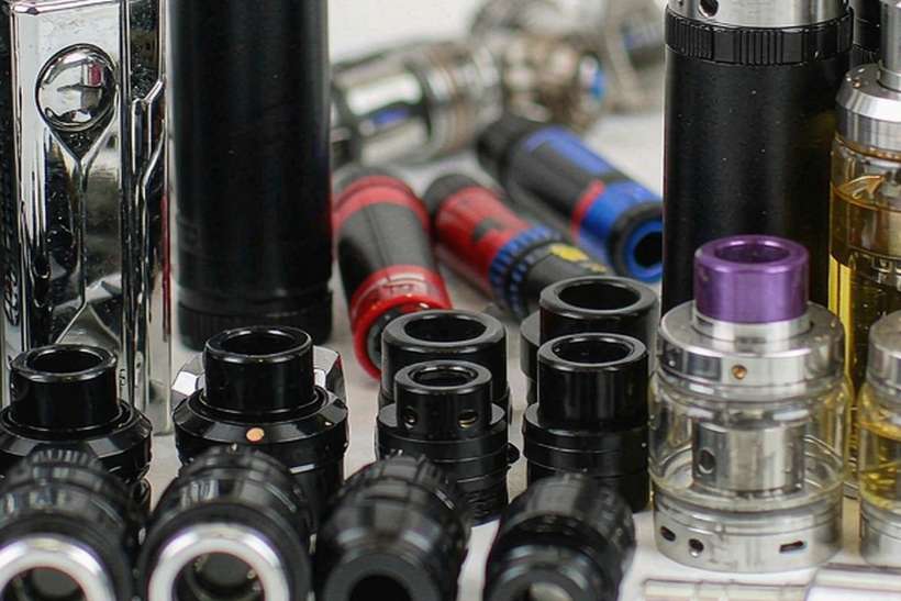Restocking Vapowanie e-liquid — bulk case