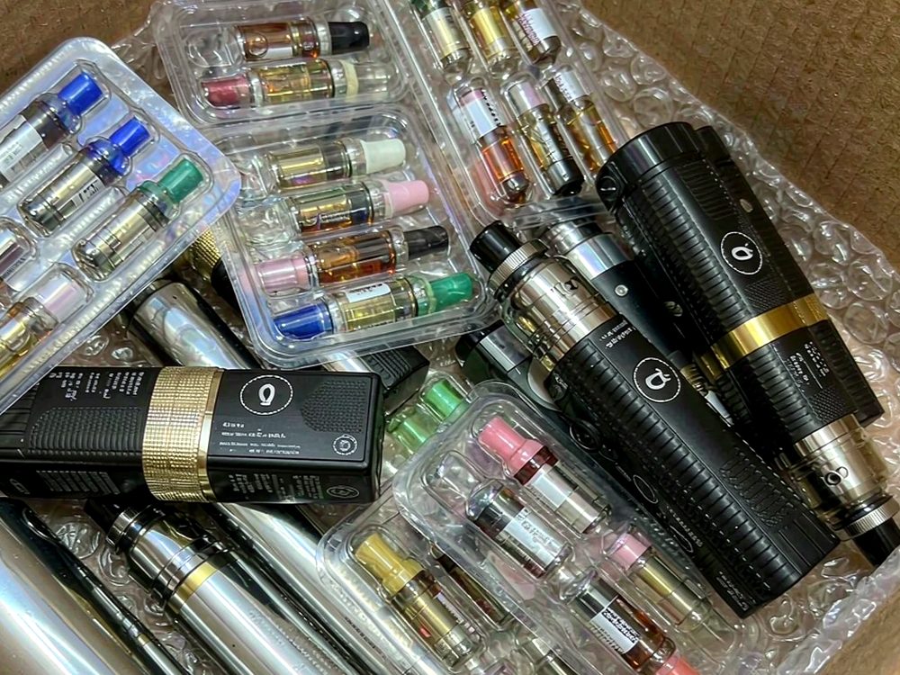 Shipping Guide for Vapowanie kits — 2026